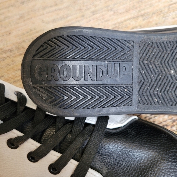 IT Film High-Top Kicks | Sz 10 - Picture 3 of 8